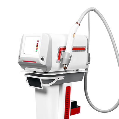 Desktop Q Switch Nd Yag Laser Mesin Penghapusan Tato Carbon Peeling Peremajaan Kulit Wajah